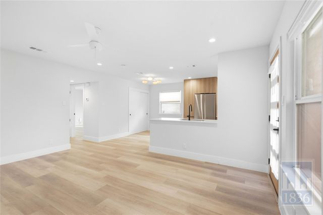 5304 Saint Georges GRN B, Austin, TX 78745