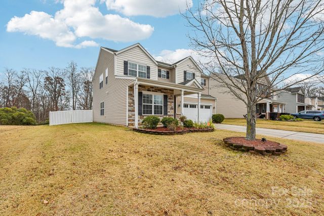 8826 Gray Willow Road, Charlotte, NC 28227