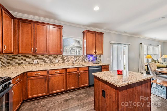 8826 Gray Willow Road, Charlotte, NC 28227