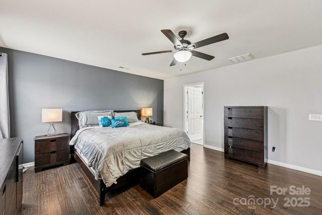 8826 Gray Willow Road, Charlotte, NC 28227