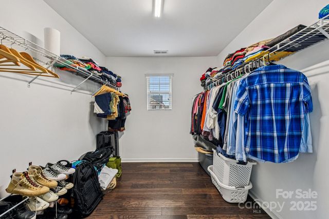 8826 Gray Willow Road, Charlotte, NC 28227