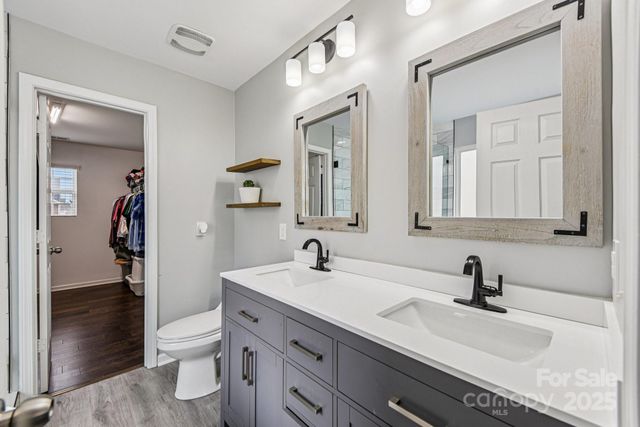 8826 Gray Willow Road, Charlotte, NC 28227