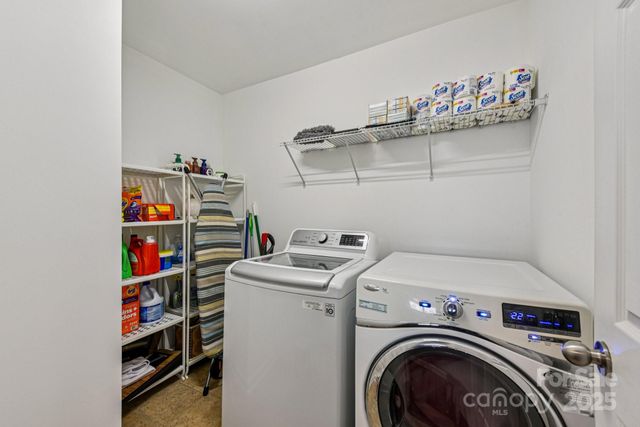 8826 Gray Willow Road, Charlotte, NC 28227