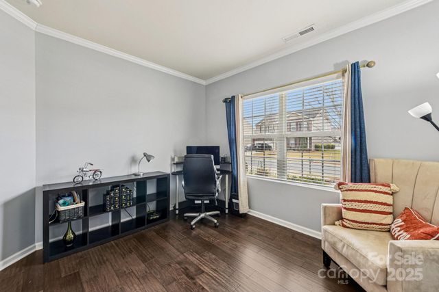 8826 Gray Willow Road, Charlotte, NC 28227