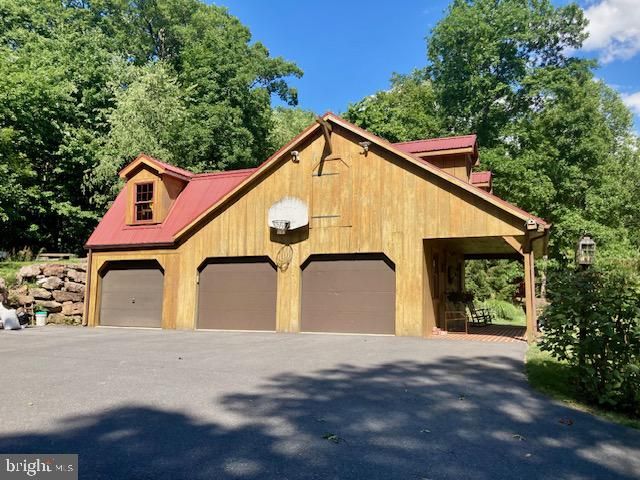 400 SANDY HILL RD, Denver, PA 17517