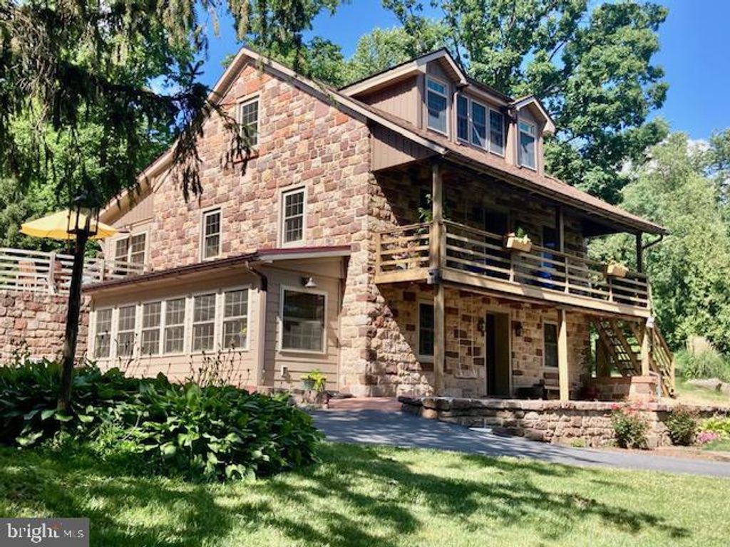 400 SANDY HILL RD, Denver, PA 17517