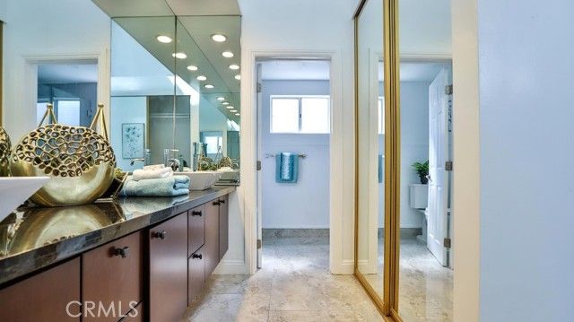 16602 Wellington Circle C-2, Huntington Beach, CA 92649