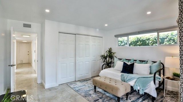 16602 Wellington Circle C-2, Huntington Beach, CA 92649