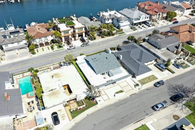 16602 Wellington Circle C-2, Huntington Beach, CA 92649