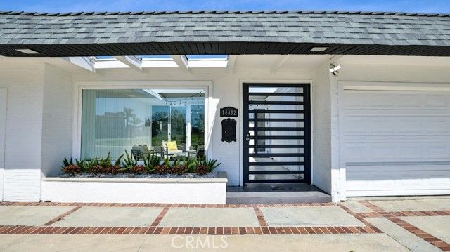 16602 Wellington Circle C-2, Huntington Beach, CA 92649