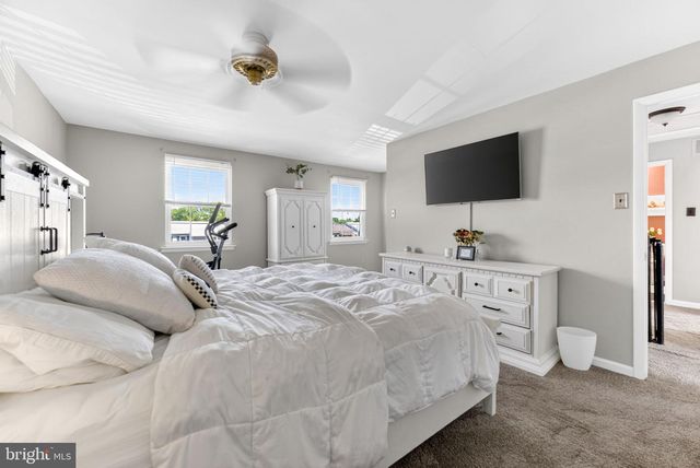 5725 CAVALIER CT, Bensalem, PA 19020