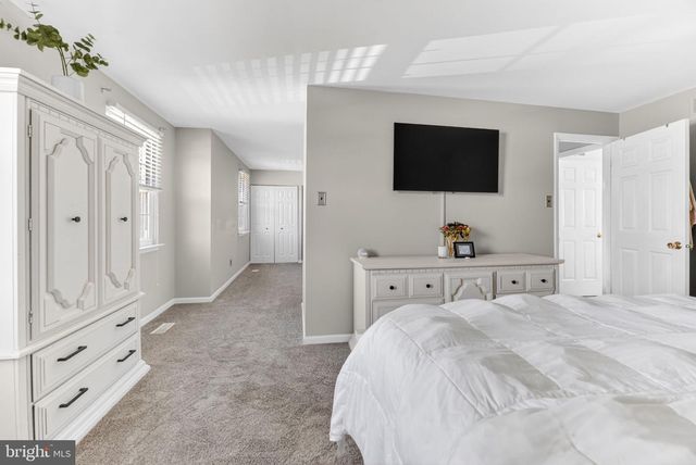 5725 CAVALIER CT, Bensalem, PA 19020