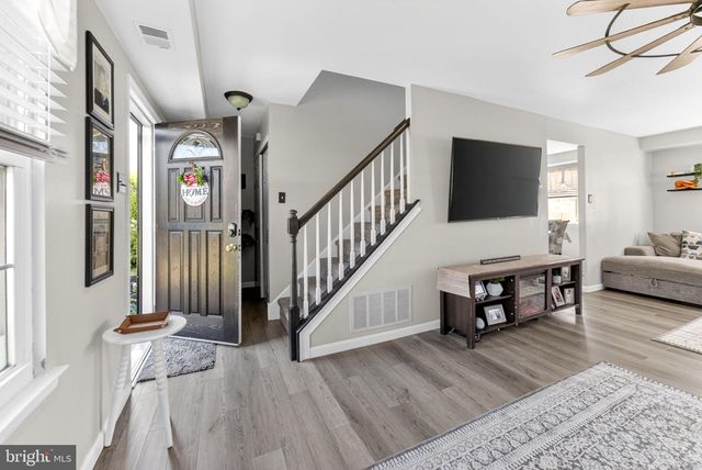 5725 CAVALIER CT, Bensalem, PA 19020