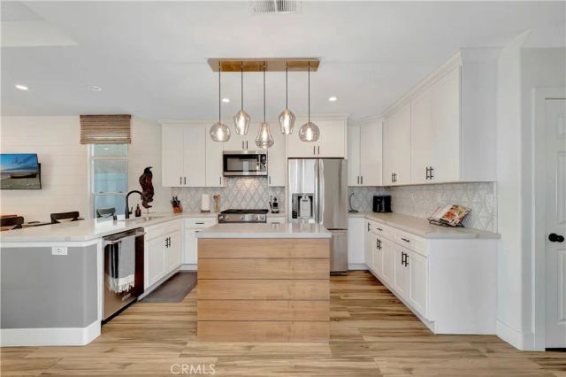 310 18th Street, Huntington Beach, CA 92648