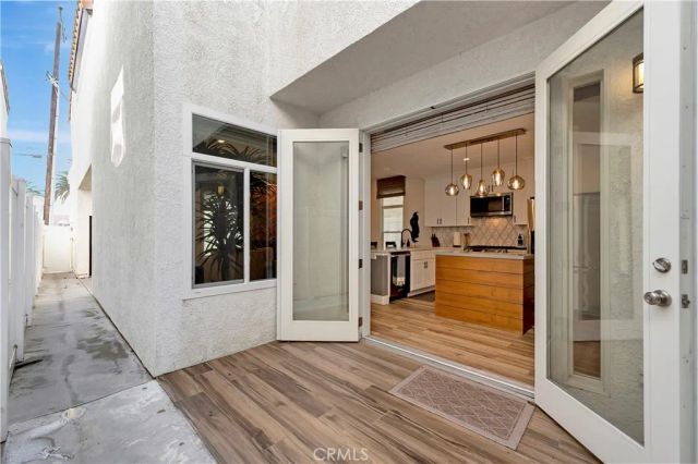 310 18th Street, Huntington Beach, CA 92648