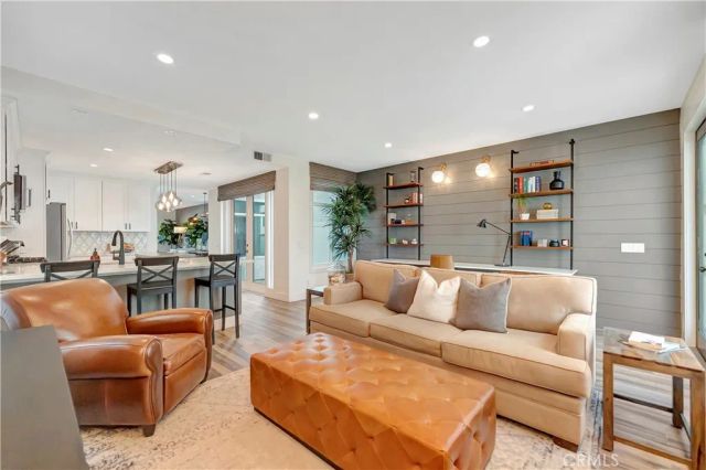 310 18th Street, Huntington Beach, CA 92648