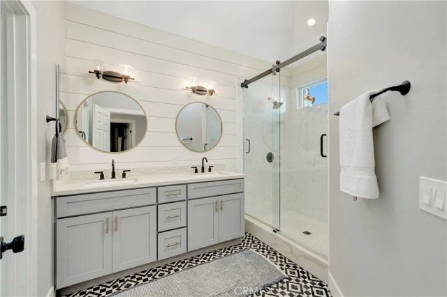 310 18th Street, Huntington Beach, CA 92648