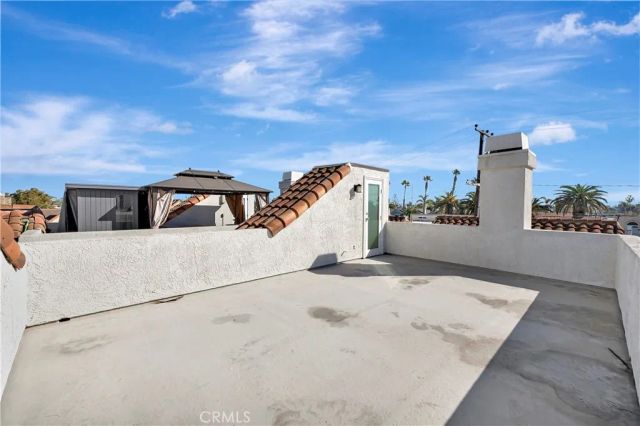 310 18th Street, Huntington Beach, CA 92648