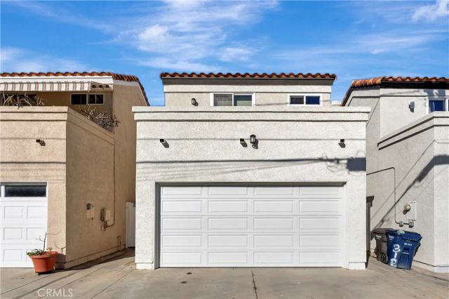 310 18th Street, Huntington Beach, CA 92648
