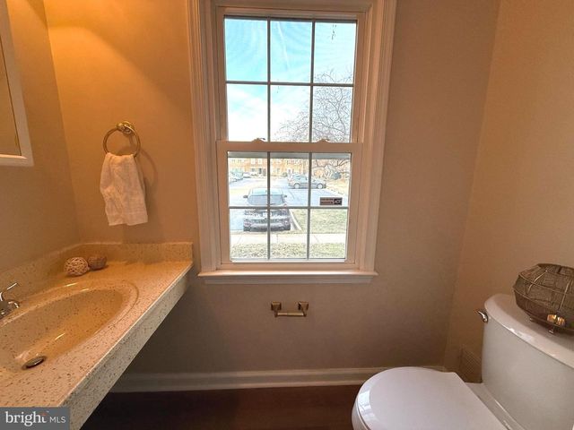 11382 CROMWELL CT, Woodbridge, VA 22192