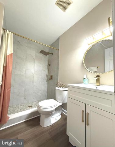 11382 CROMWELL CT, Woodbridge, VA 22192