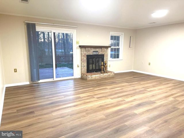 11382 CROMWELL CT, Woodbridge, VA 22192