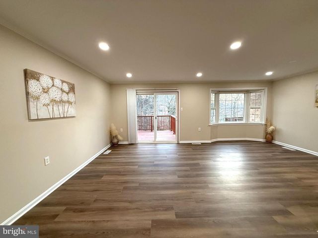 11382 CROMWELL CT, Woodbridge, VA 22192