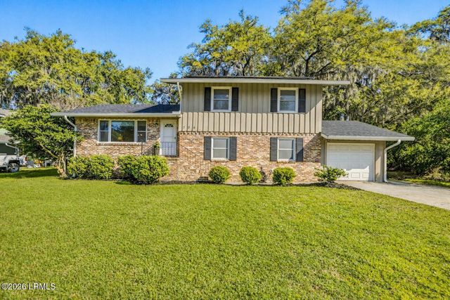 706 Jane Way, Beaufort, SC 29902