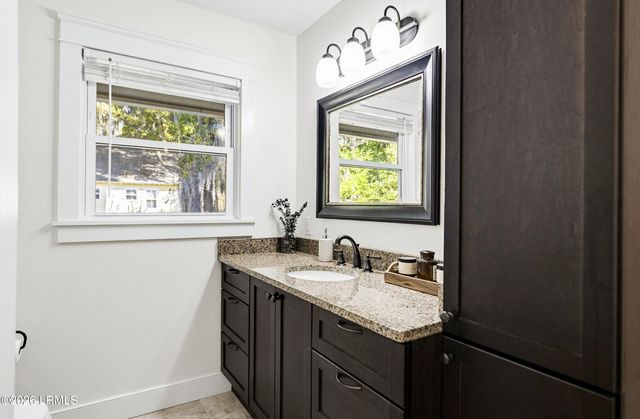 706 Jane Way, Beaufort, SC 29902