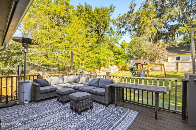 706 Jane Way, Beaufort, SC 29902