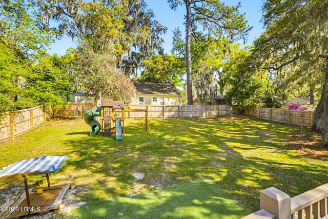 706 Jane Way, Beaufort, SC 29902
