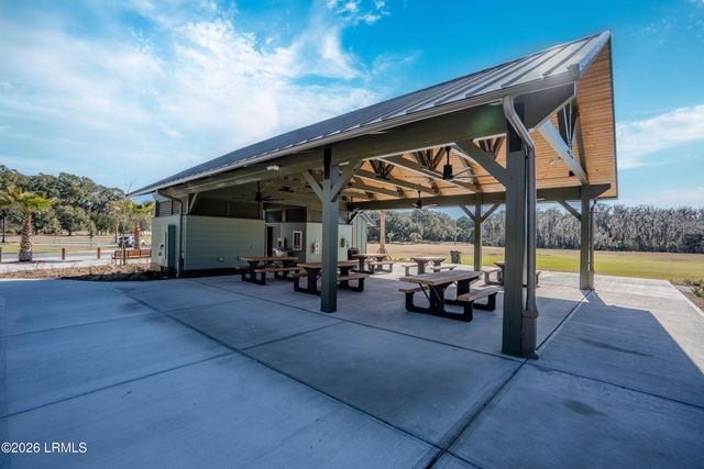 706 Jane Way, Beaufort, SC 29902