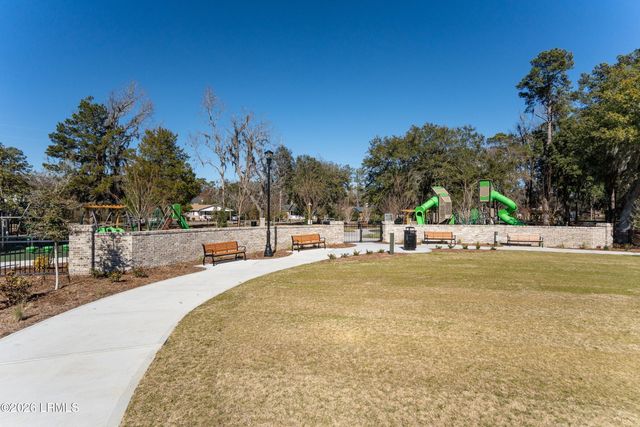 706 Jane Way, Beaufort, SC 29902