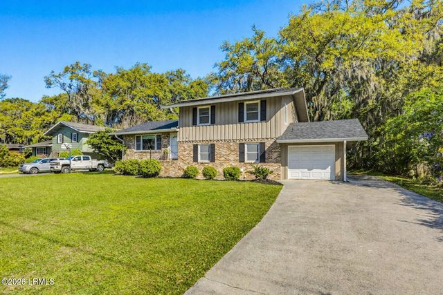 706 Jane Way, Beaufort, SC 29902