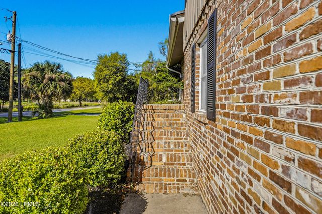 706 Jane Way, Beaufort, SC 29902