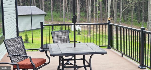 2204 BAKER MOUNTAIN DR, Yellow Spring, WV 26865