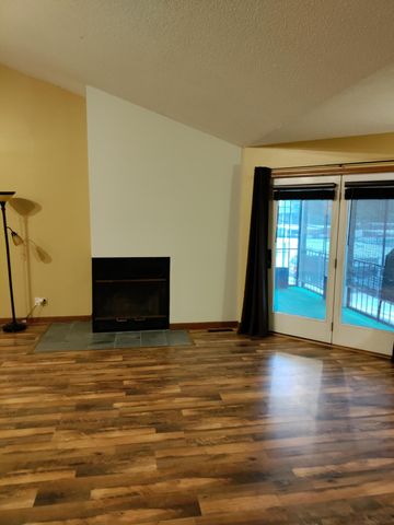 1006 PARK DE VILLE PL, Columbia, MO 65203