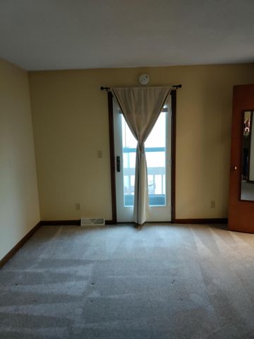 1006 PARK DE VILLE PL, Columbia, MO 65203