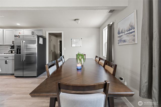 135 F Street SE, Ephrata, WA 98823