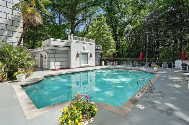 3203 Lenox Road NE 6, Atlanta, GA 30324