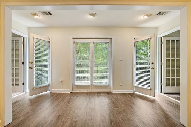 3203 Lenox Road NE 6, Atlanta, GA 30324
