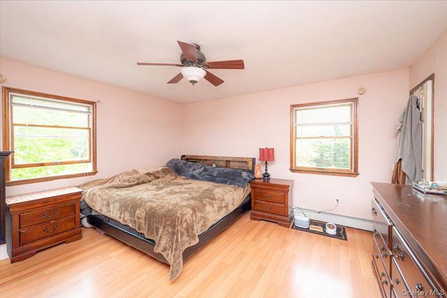 219 Kensington Avenue, Bayport, NY 11705