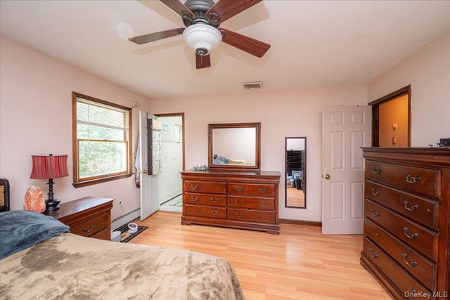 219 Kensington Avenue, Bayport, NY 11705