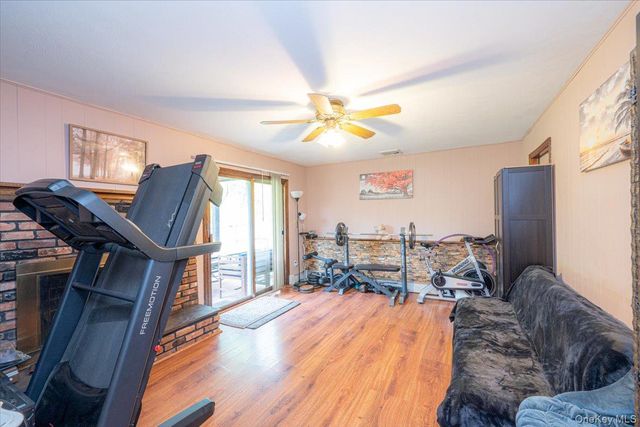 219 Kensington Avenue, Bayport, NY 11705