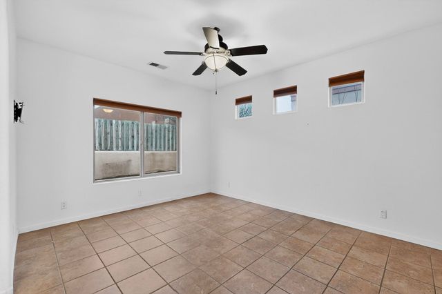 6524 Valentine, Santa Fe, NM 87507