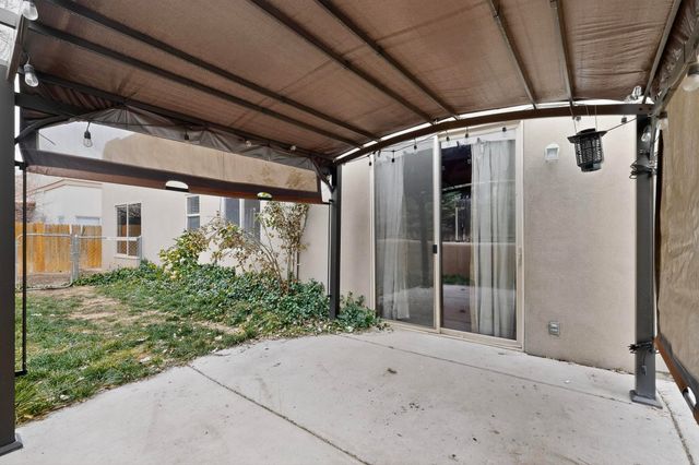6524 Valentine, Santa Fe, NM 87507