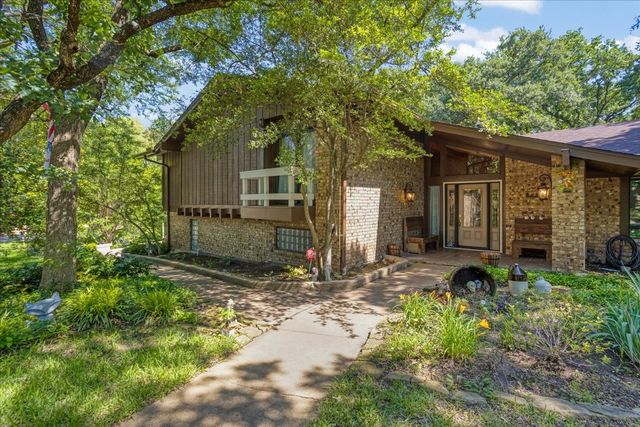 8 Vancouver Place, Sherman, TX 75092