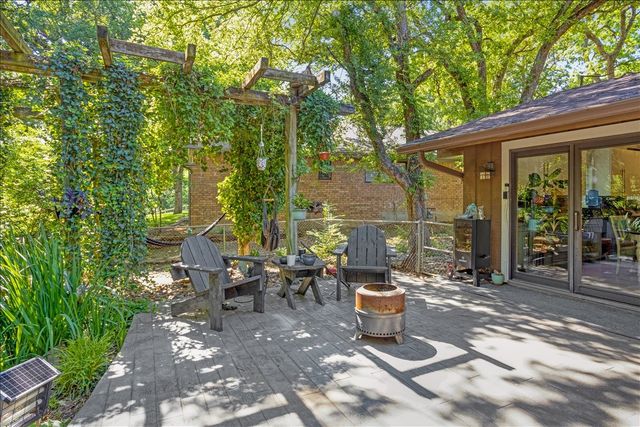 8 Vancouver Place, Sherman, TX 75092