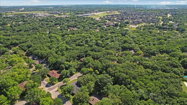 8 Vancouver Place, Sherman, TX 75092