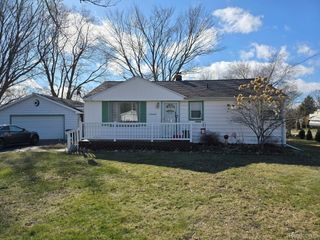 11421 Wing Drive, Vienna Charter Township, MI 48420